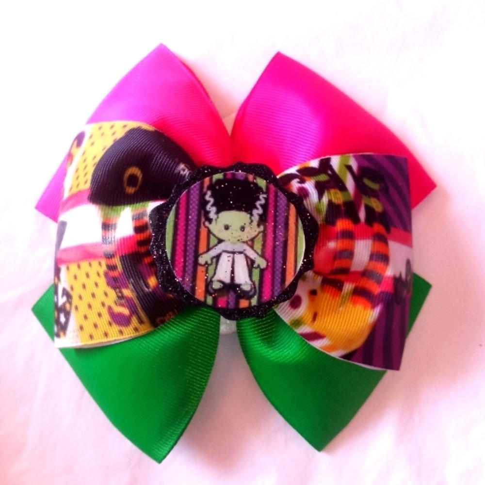 Halloween girls bow handmade ( box Home )